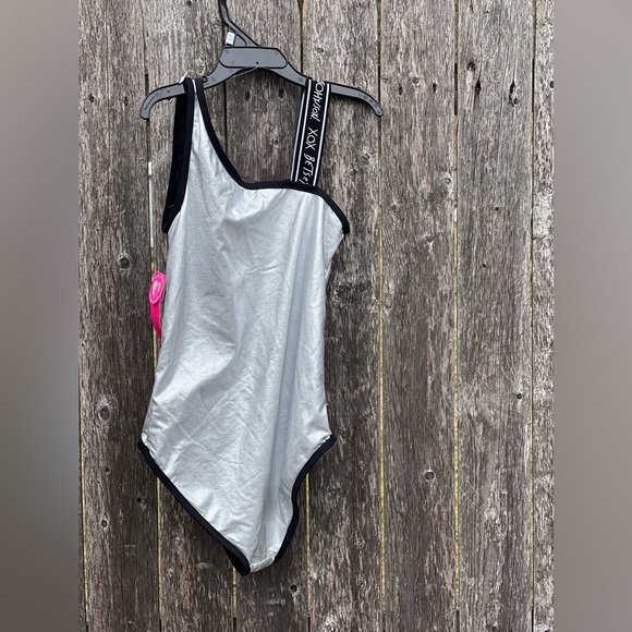 Betsey Johnson sequin heart metallic swimsuit NWT - Picture 5 of 6
